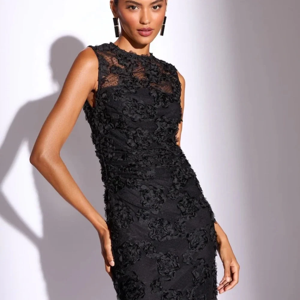 NWT (size 10) Lipsy Black 3d Floral Mesh Midaxi Bodycon Dress - Picture 3 of 10